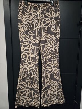 Kinga Csilla Palms Cassie flare pants NWT LARGE Free People
